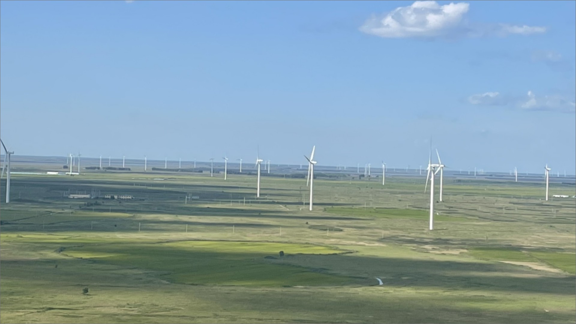 ���ְ׳Ǳ�ɽ��糡